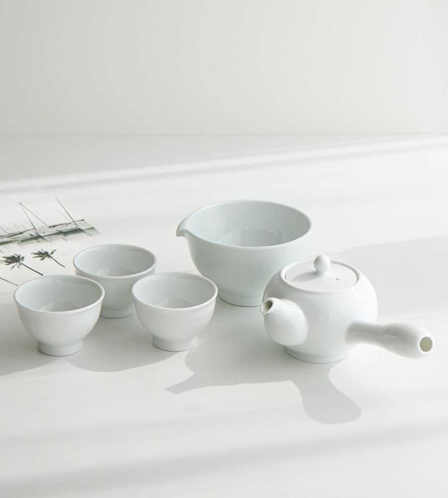 Baekja Hand-Wheel Plain 3-Person Tea Set