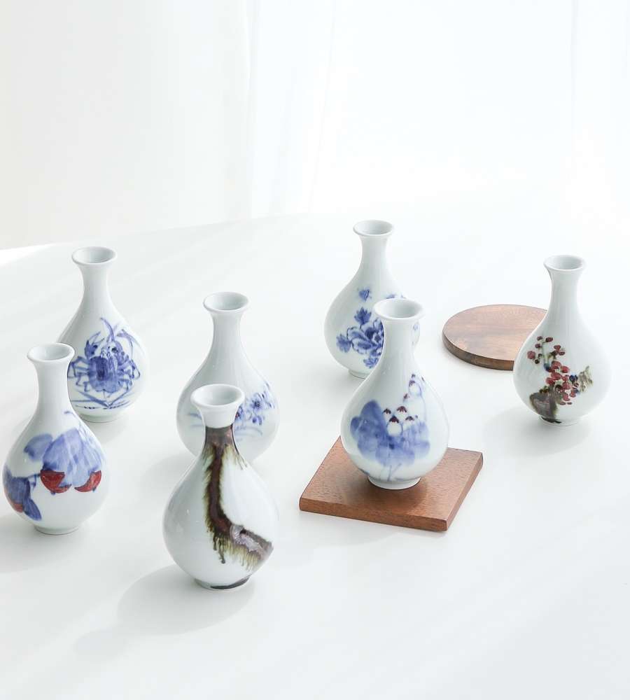 Premium Songwol Pure White Porcelain Decorative Pouring Vessel