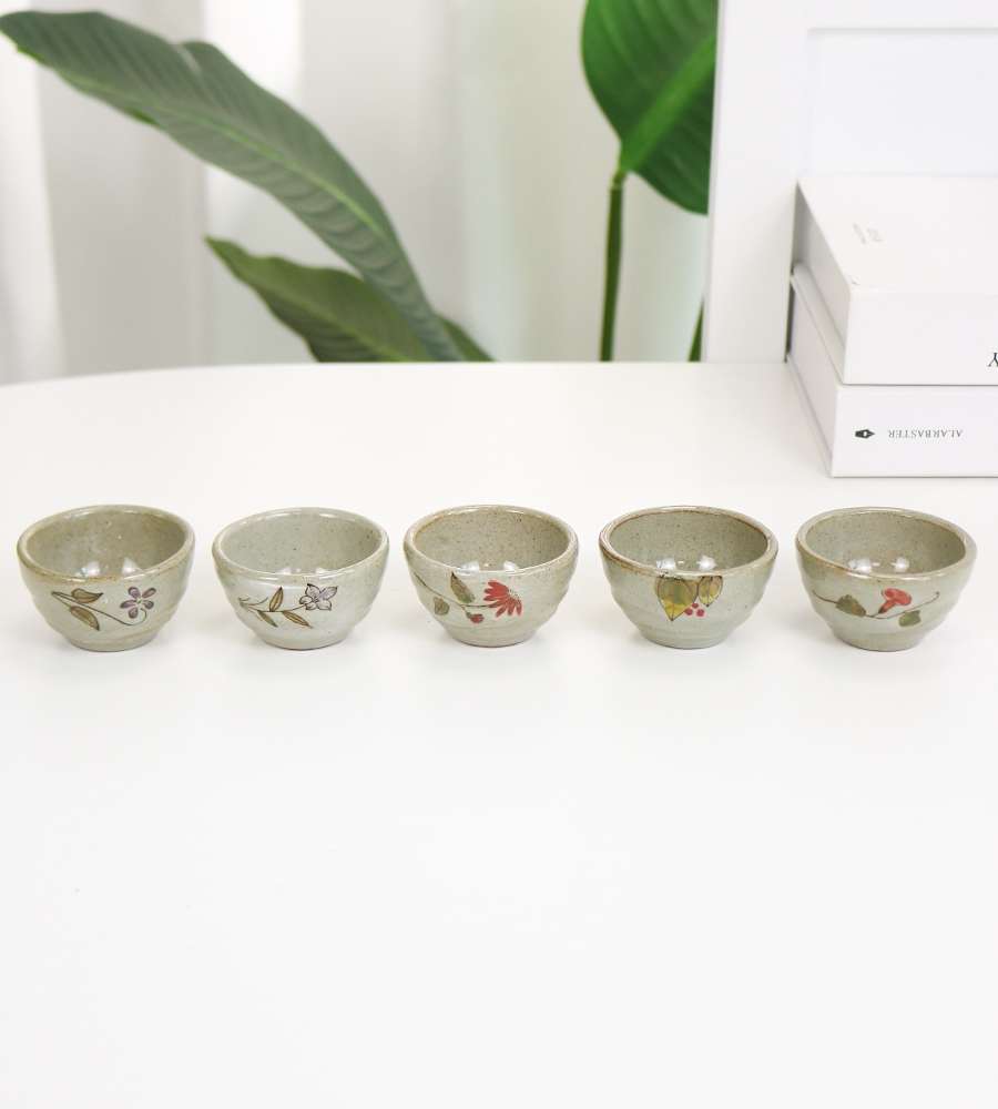 Buncheong Wildflower 5-Piece Tea Cup Set Traditional Tableware