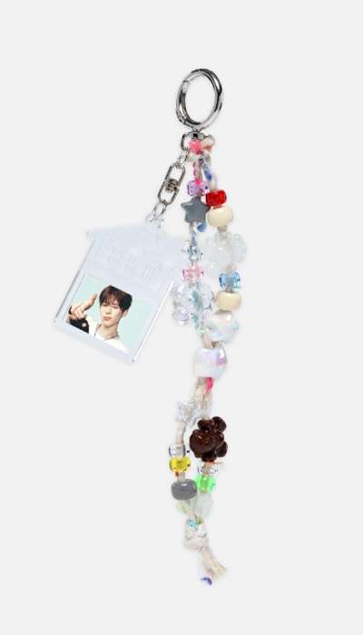 2025 NCT WISH POP UP [FIND YOUR COLOR] MINI FRAME KEY RING SET
