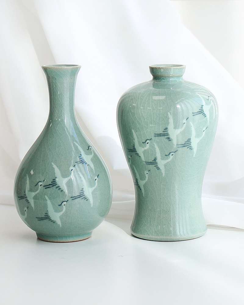 Celadon Striped Crane Plum Blossom Bottle Set (Extra Small)