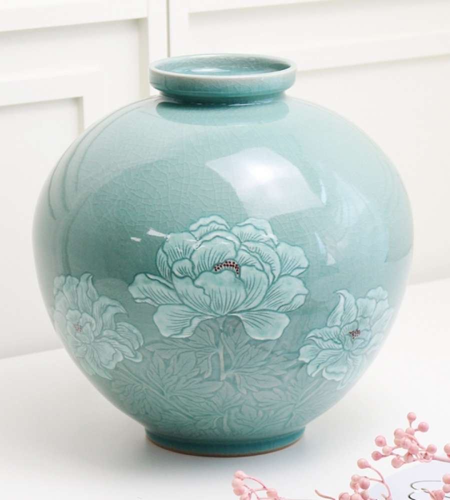 Doseong Celadon White Inlay Peony Jar 27cm