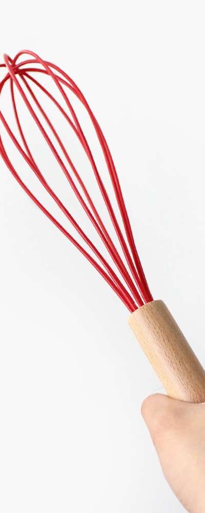 赤ハンドル シリコン泡立て器 | 生クリーム 卵 ホイップ器
