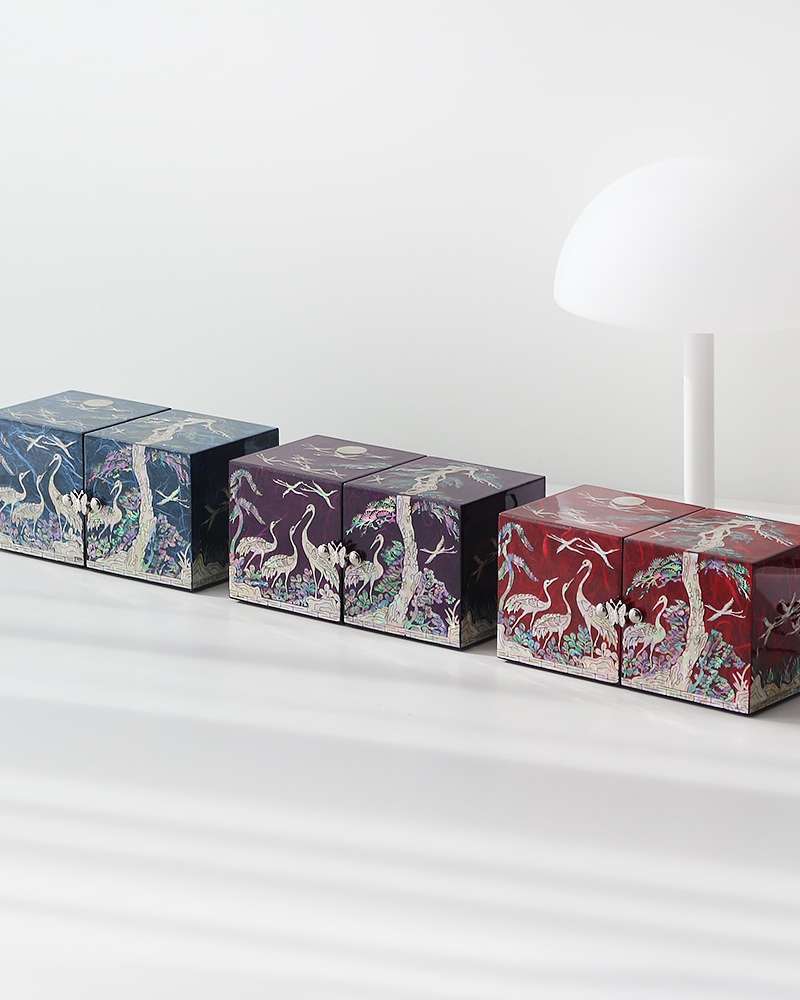 Shellwork Lacquerware Korean Paper Double-Layer Abalone Jewelry Box (Medium) Cranes and Pine