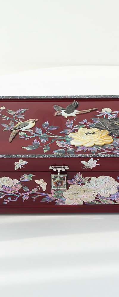 高級螺鈿漆器 牡丹文様 2段 貝殻ジュエリーボックス 赤 30センチ