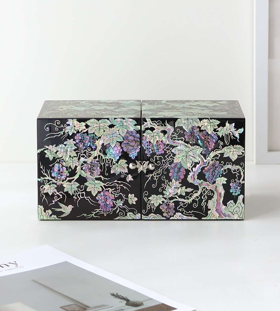 Nacre Lacquerware Grape Pattern Double-Lid Jewel Box (Large)
