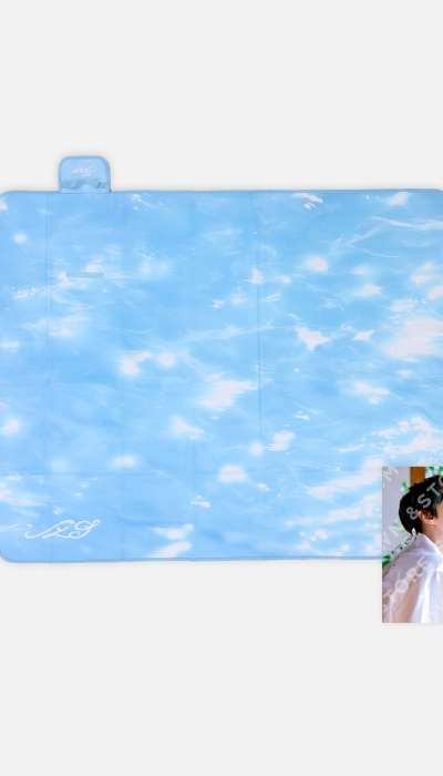DOYOUNG Soar - PICNIC MAT