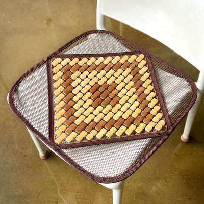 Mahjong Tile Mesh Breathable Cushion (Cool Summer Wooden Bead Acupressure Seat Pad for Office and Car)