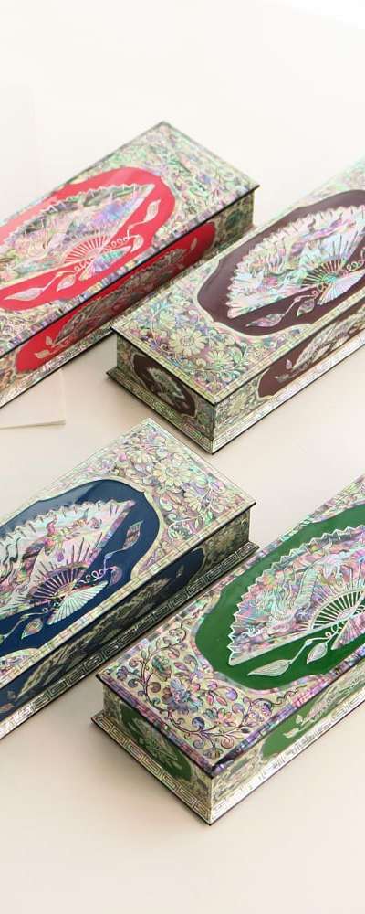 高級螺鈿漆器 多用途 貝細工筆箱（扇カラー）（朴進燮 文化財機能人作品）