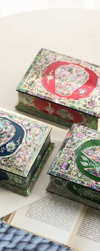 高級螺鈿漆器 多用途 貝殻名刺入れ（カラー）（朴進燮 文化財機能人作品）