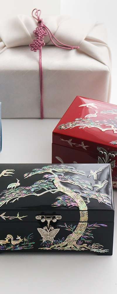 螺鈿漆器 ミニ1段 貝殻ジュエリーボックス(15cm) 鶴・松文様(リング立て付属)