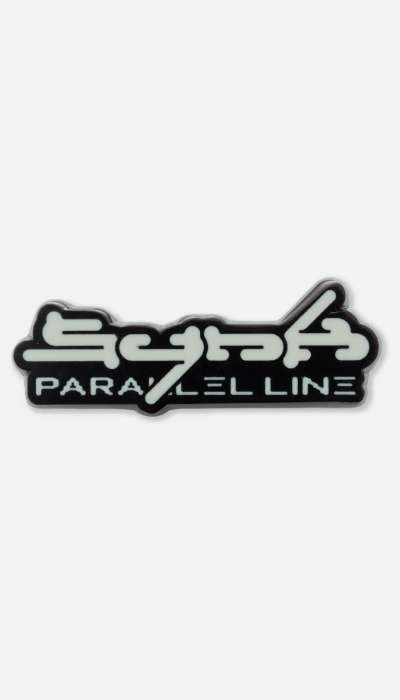 2024-25 aespa LIVE TOUR－SYNK：PARALLEL LINE－ENCORE BADGE (LOGO ver.)