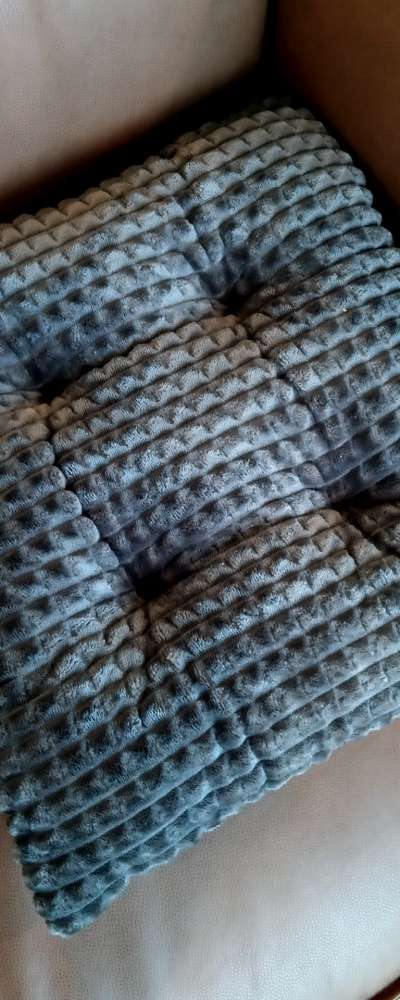 Waffle Square Microfiber Cushion | Ultra-Soft Winter Office Chair Pad