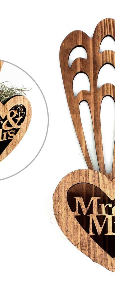 Wooden Heart Wall-Hanging Basket Brown (Storage Organizer Basket Wall Hanging Wall Decor Planter Accessory Planteria)