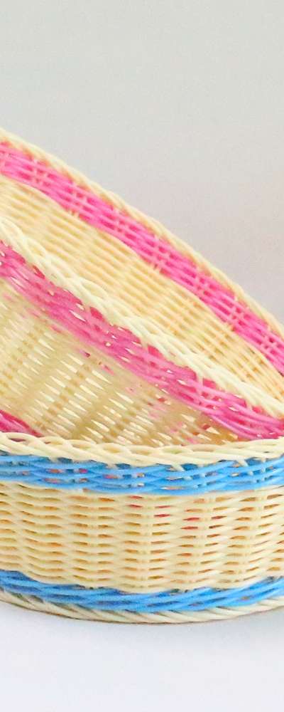 M 24cm PP Colored Round Basket | Fruit Bread Basket Halloween Props Candy