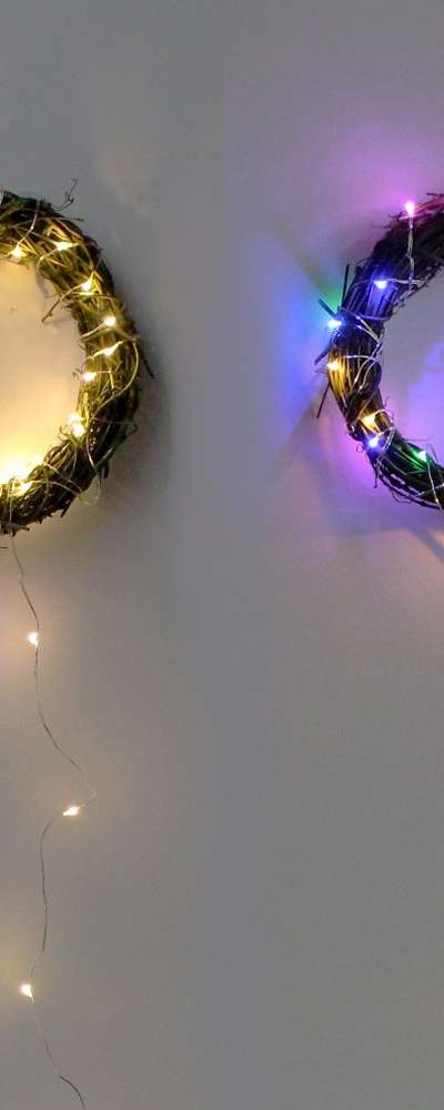 Wood Wreath Round 15 + String Lights (Christmas Party Winter Decor Mood Light LED Lighting Interior Wall Decoration)