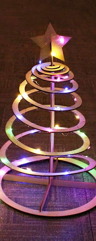 Wood Christmas Tree DIY Kit (Winter Christmas Decoration Craft Materials - Wooden Mini Tree with LED Lights)