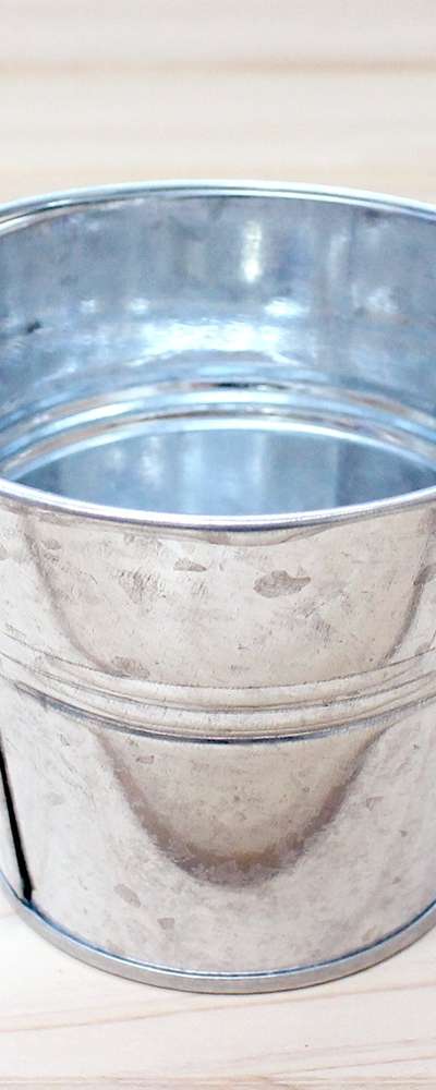 2-Piece 8cm Tinplate Mini Bucket Vintage Basket Planter
