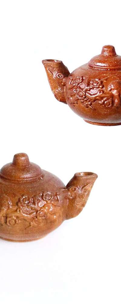 Peach Wood Keyring Teapot (Key Holder Charm for Wealth, Luck, Passing Exams, Wish Fulfillment, New Year, Group Gift)