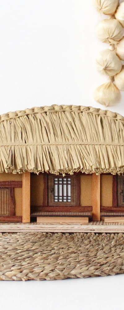 L Size Traditional Thatched-Roof House Model | Korean Traditional Rural Architecture Wood Craft