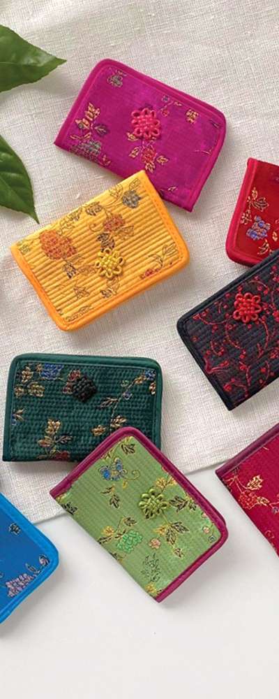 Silk Embroidery Card Wallet | Traditional Foreign Gift Business Card Pouch
