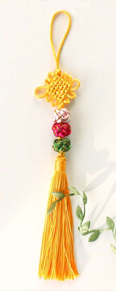 Yellow Bell Knot | Traditional Chrysanthemum Accessory Decoration Folk Craft Ornament