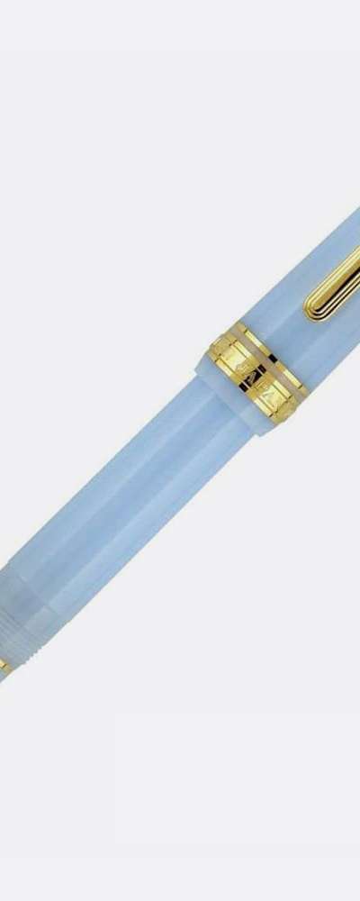 Sailor Shikiori Fairy Tale Series 14K Fountain Pen MF The Grateful Crane Sky Blue