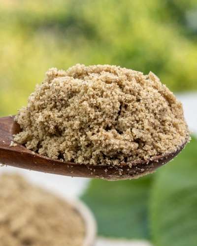 国産エゴマ 100% [ 脱皮エゴマ粉 200g ] 無焙煎生エゴマ粉