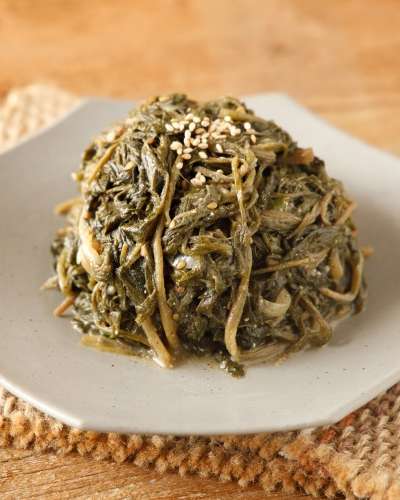 Cleanly Prepared Soaked Deodeok Herb 300g Soft Seasoned Vegetable Side Dish