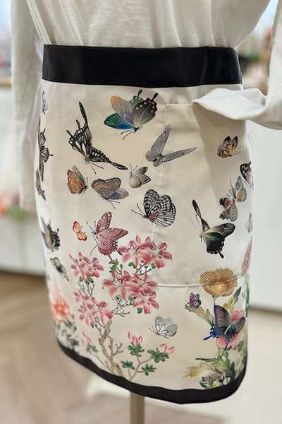 J-Art Korean Souvenir Beautiful Apron Flower and Butterfly Design
