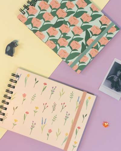 O-CHECK Mini Scrap Book (Photo Album Collectible Book)