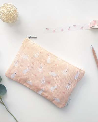 O-CHECK Cute Illustration Pattern Pouch (M) Rabbit