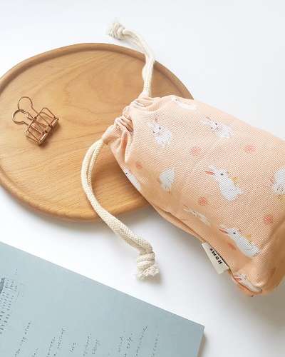O-CHECK String Pouch (M) Rabbit