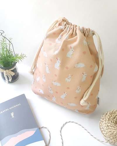 O-CHECK String Pouch (L) Rabbit