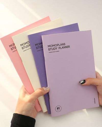 Momopop Monthly Study Binder Planner