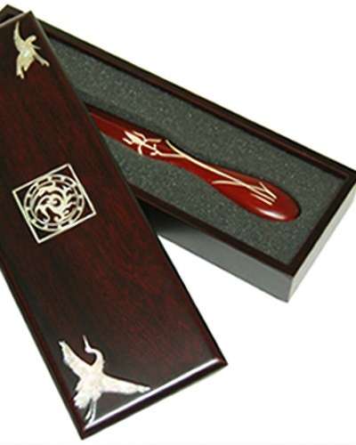 Mother-of-Pearl Paper Knife [Snow Orchid Calligraphy]