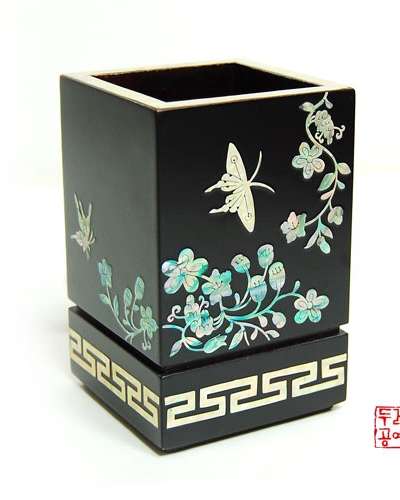 Pencil Holder [Butterfly Pattern]