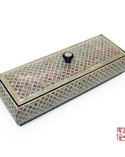 Hunminjeongeum Chrysanthemum Pattern Pen Case