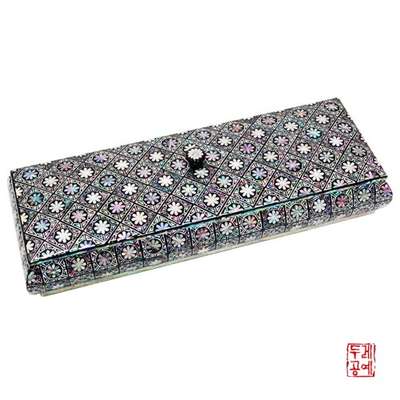 Flower Wall Geometric Pattern Brush Pen Case
