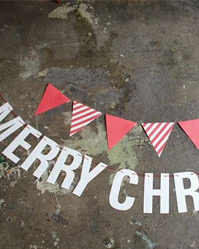 O-CHECK CHRISTMAS BUNTING Red - Christmas Garland Decoration