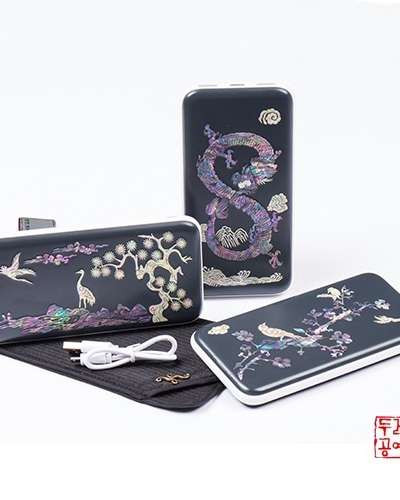 千年の光 螺鈿モバイルバッテリー
