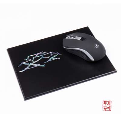 Mother-of-Pearl Mouse Pad