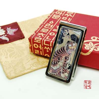 Tiger and Magpie Mother-of-Pearl Money Clip