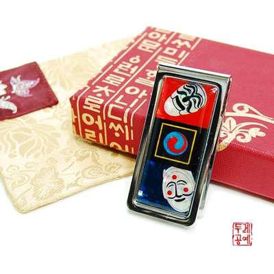 Taegeuk Hahoe Mask Mother-of-Pearl Money Clip