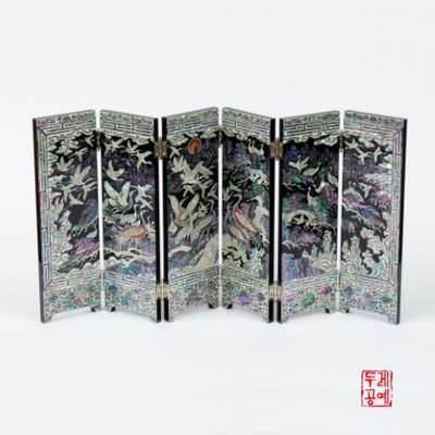 Six-Panel Flock of Cranes Screen [Black]