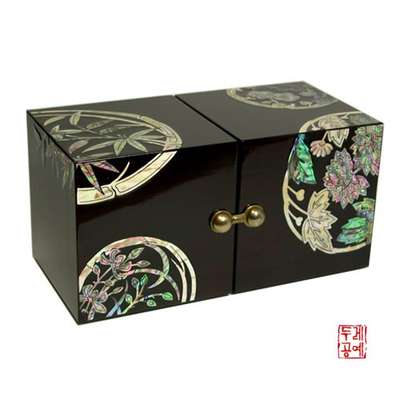 Ssanghap Jewelry Box [Four Gentlemen Plants]