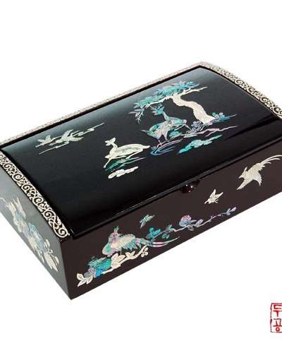 Flower Deer Auto-Open Jewelry Box