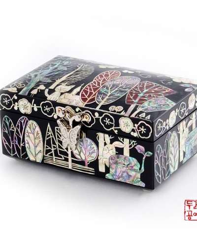 Forest Walk Jewelry Box (Black)