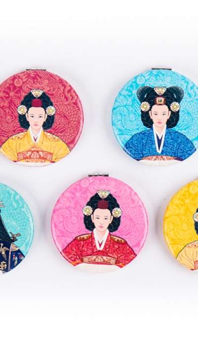 The Joseon Dynasty Hand-Mirror