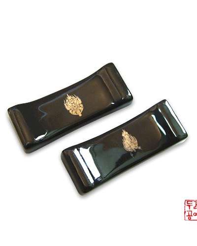 紋様 箸置きセット-黒釉 金製冠飾